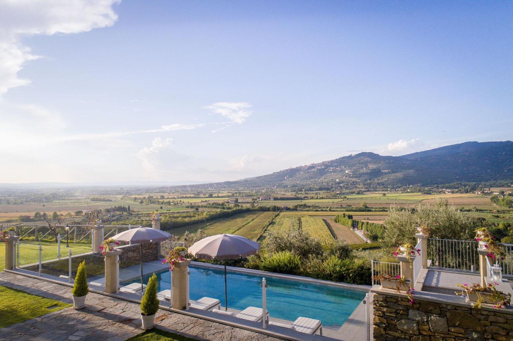 Villa Chiara กอร์โตนา ภายนอก รูปภาพ