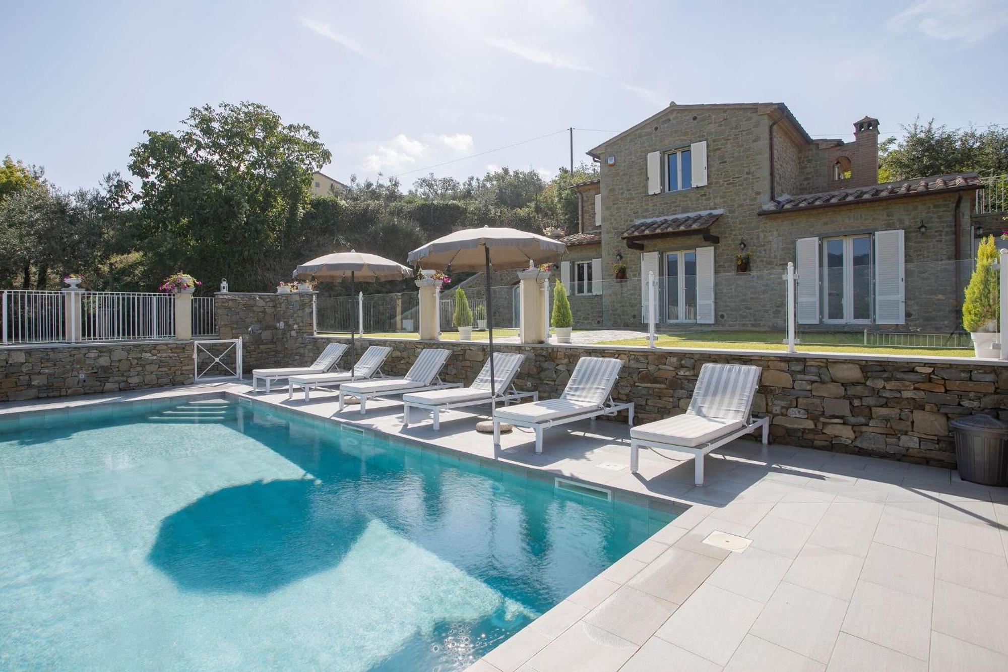Villa Chiara กอร์โตนา ภายนอก รูปภาพ
